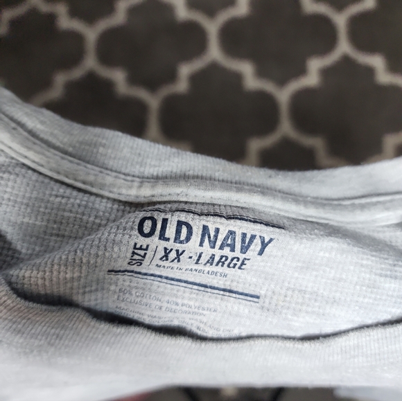 Old Navy Thermal - Picture 3 of 4